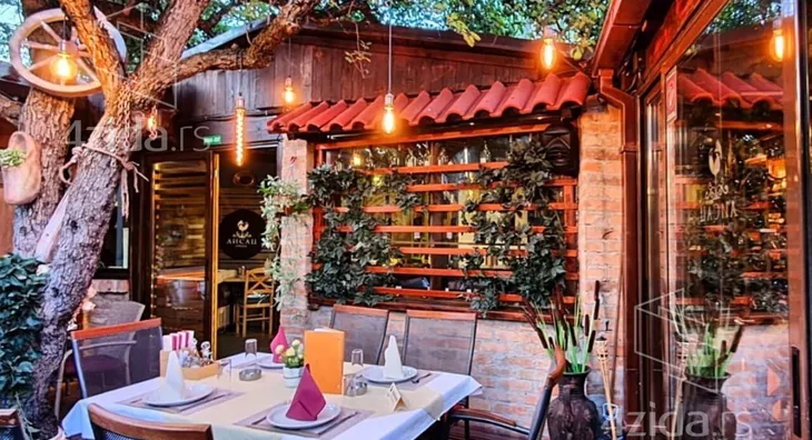 Ugostiteljski objekat | 4zida