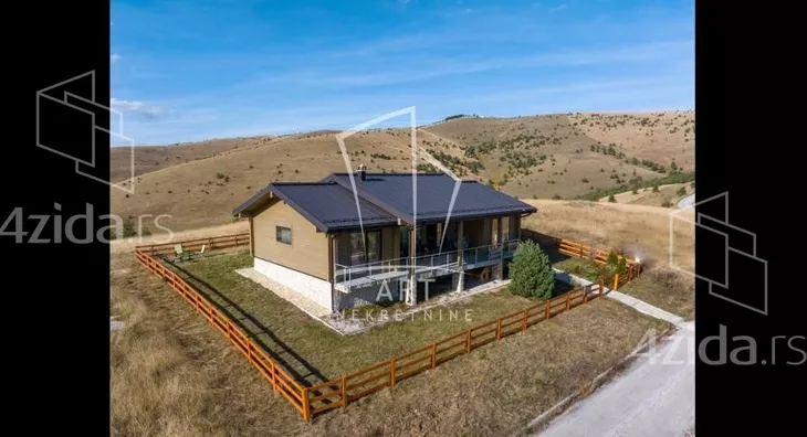 Kuća | 4zida
