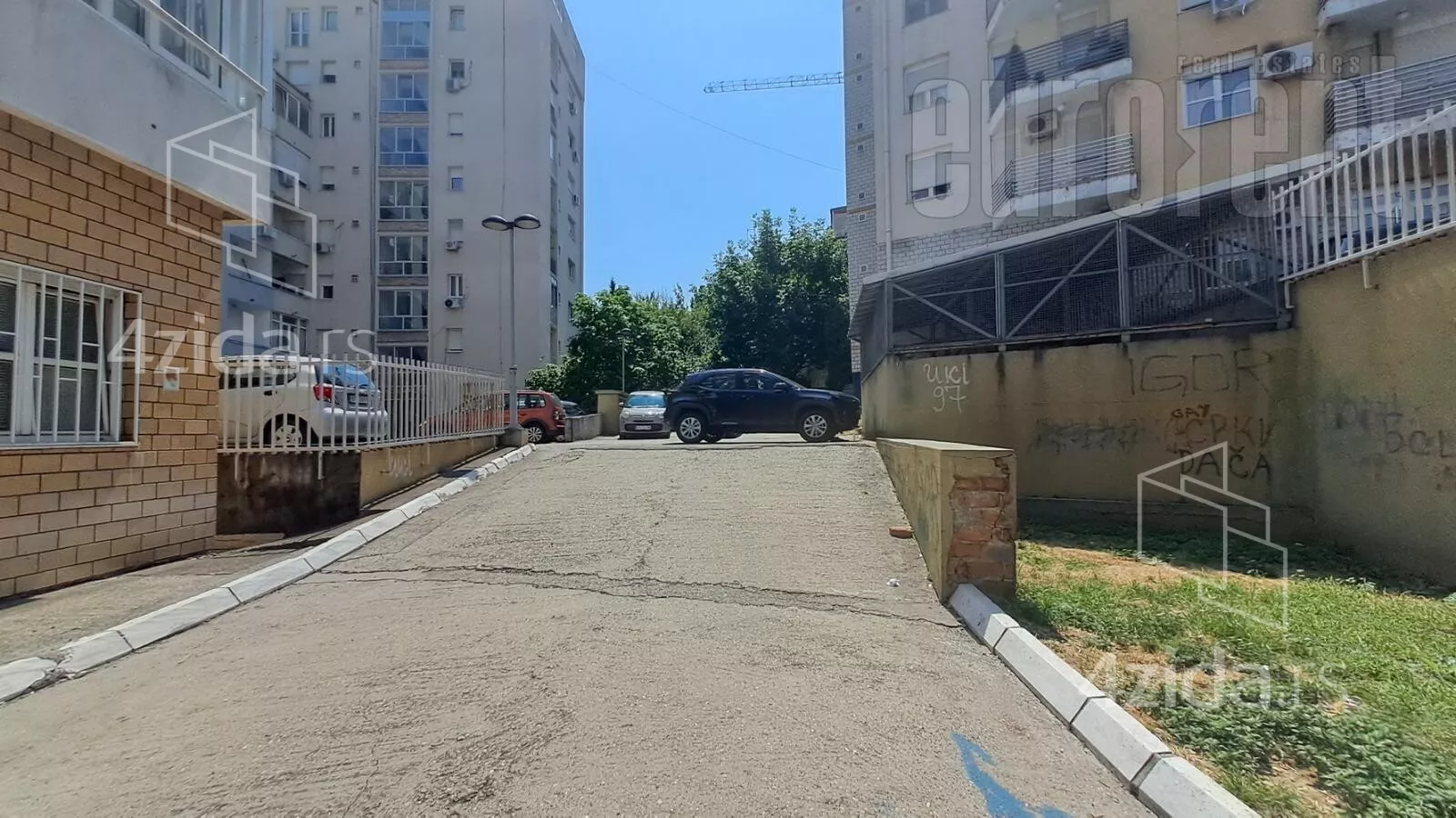 Poslovni prostor | 4zida