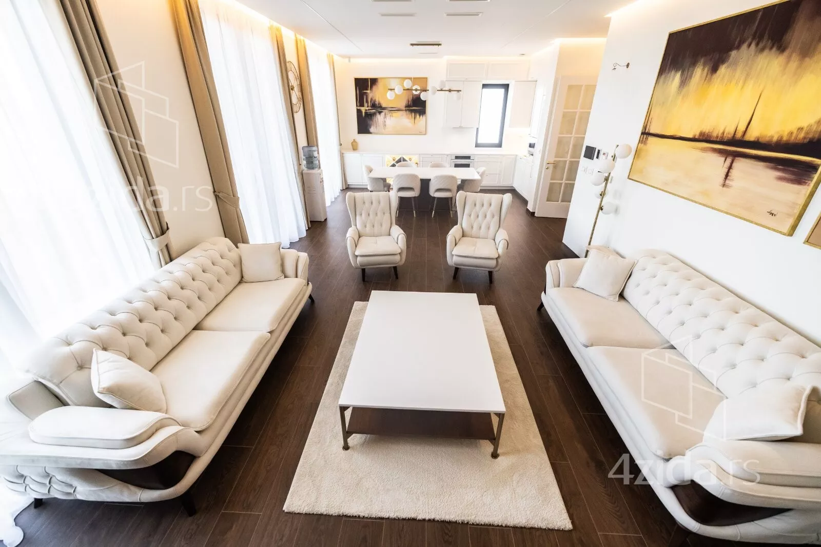 Petosoban stan | 4zida