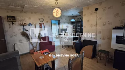 Surčin (mesto) | 4zida.rs