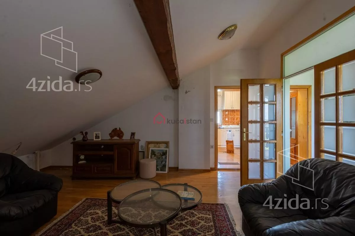 Kuća | 4zida