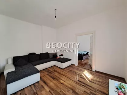 Gospodara Vučića | 4zida.rs