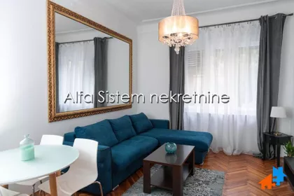 Vukov Spomenik | 4zida.rs