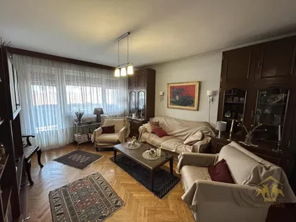 Stari Grad | 4zida.rs