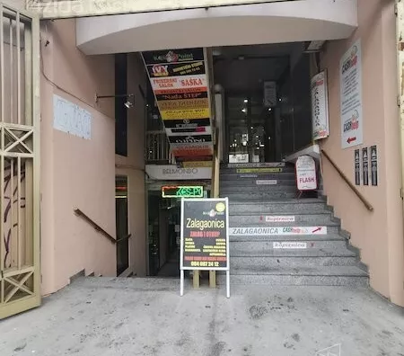 Lokal | 4zida