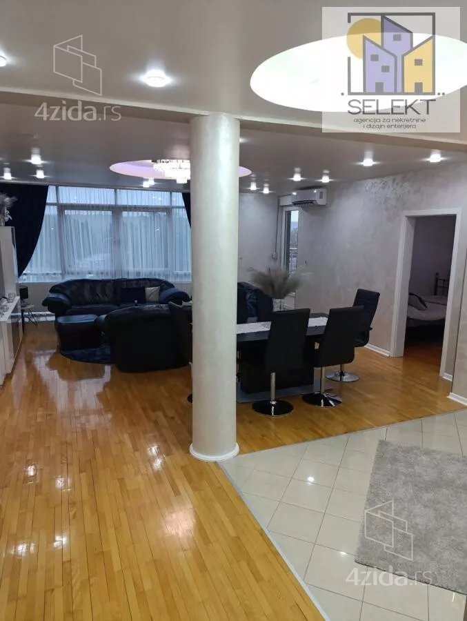 Četvorosoban stan | 4zida