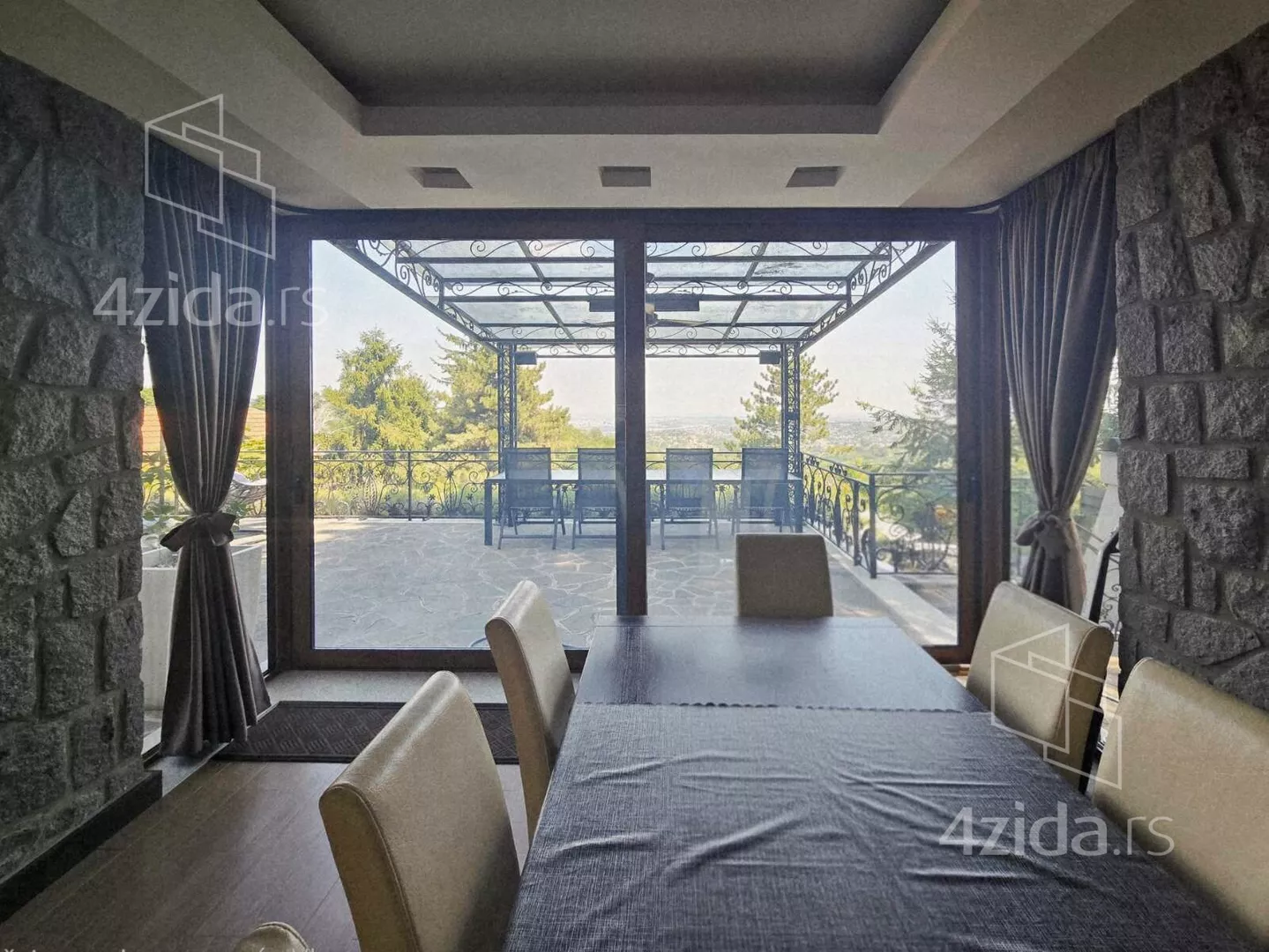 3-etažna kuća | 4zida