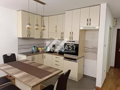 Desanke Maksimović | 4zida.rs