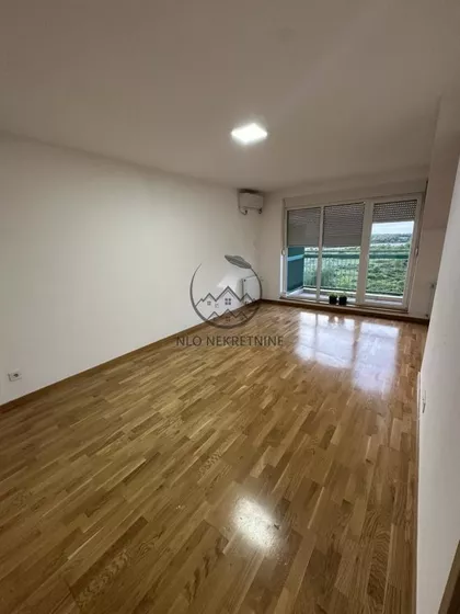 Jugovićevo | 4zida.rs