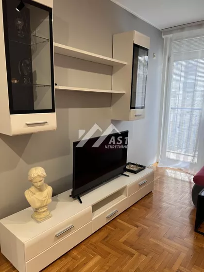 Branka Bajića | 4zida.rs