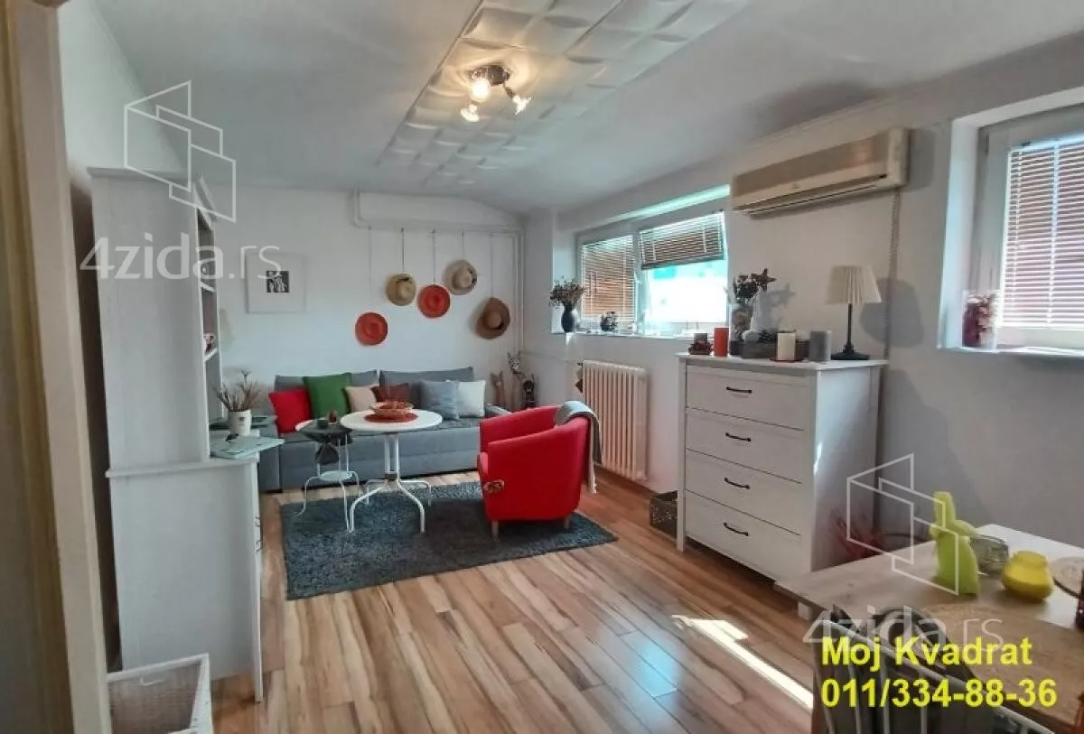 Dvoiposoban stan | 4zida