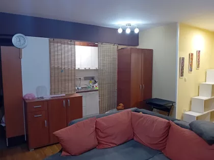 Romanijska 20 | 4zida.rs