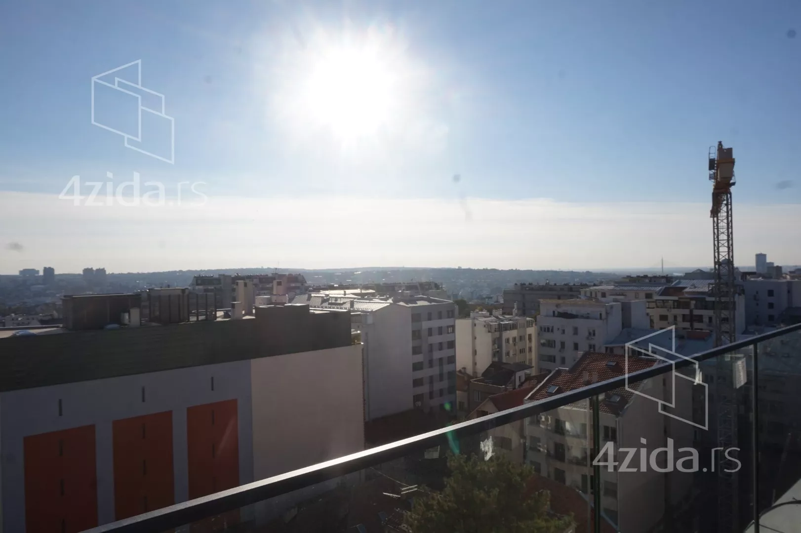 Petosoban stan | 4zida