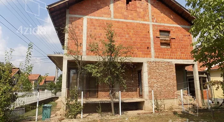 Kuća | 4zida