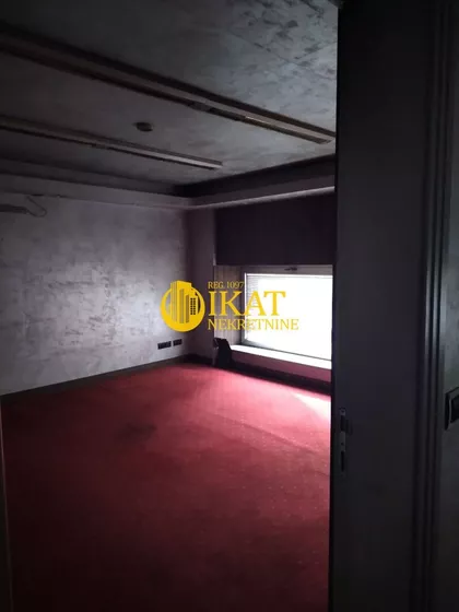 Trg Nikole Pašića | 4zida.rs