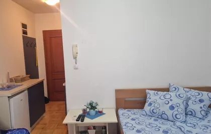Nemanjina 24 | 4zida.rs