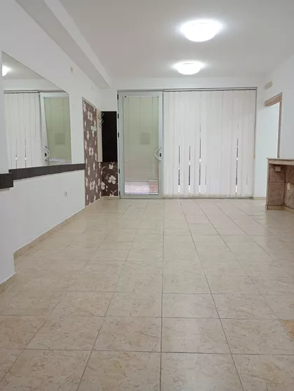 Trg Fontana | 4zida.rs