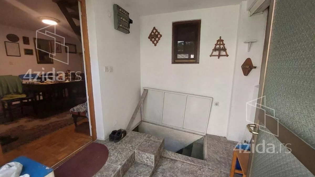 Kuća | 4zida