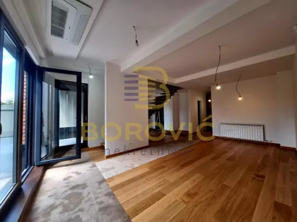 Hram Svetog Save | 4zida.rs