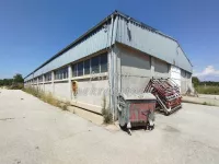 Poslovna zgrada | 4zida