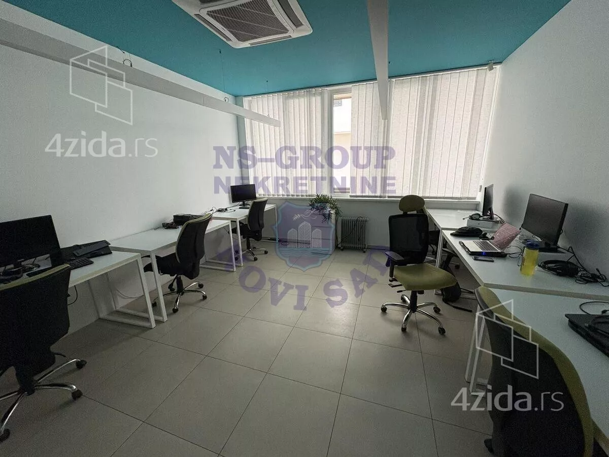 Poslovni prostor | 4zida