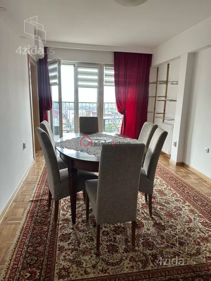 Petosoban stan | 4zida