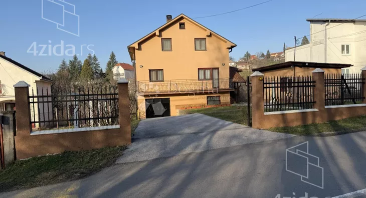 2-etažna kuća | 4zida