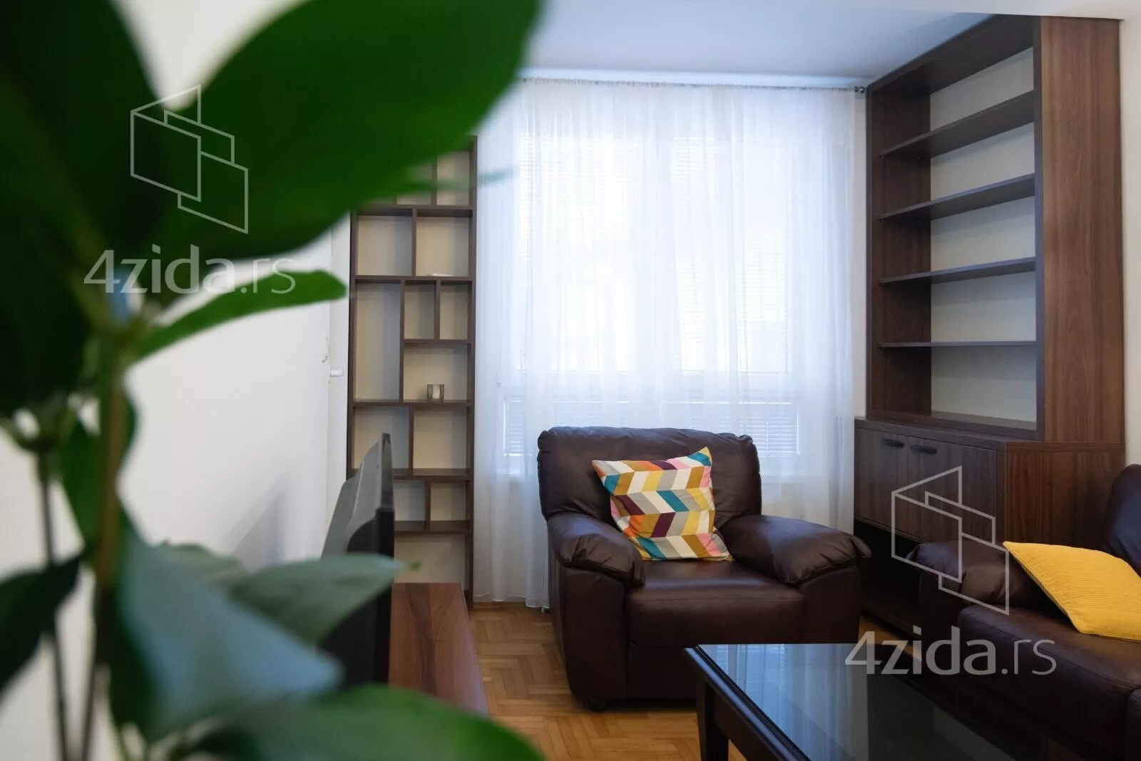 Сдается полуторакомнатная квартира, Центр, 420€, 40m² — фото
