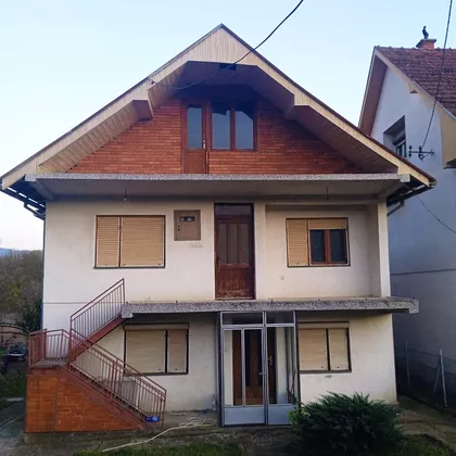 Donji Stepoš | 4zida.rs