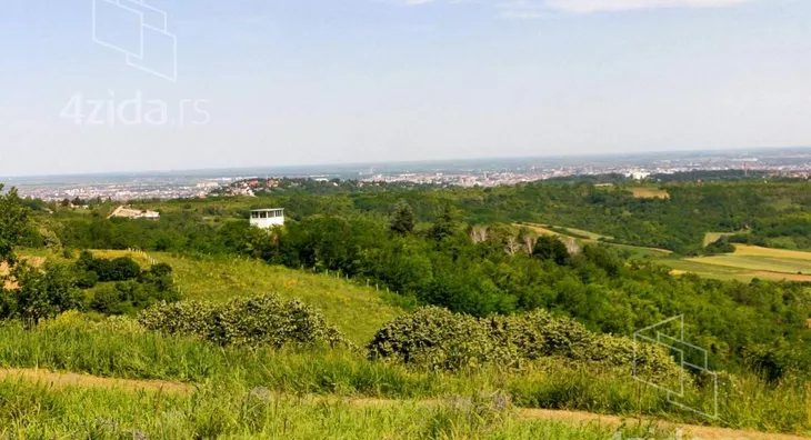 Plac | 4zida