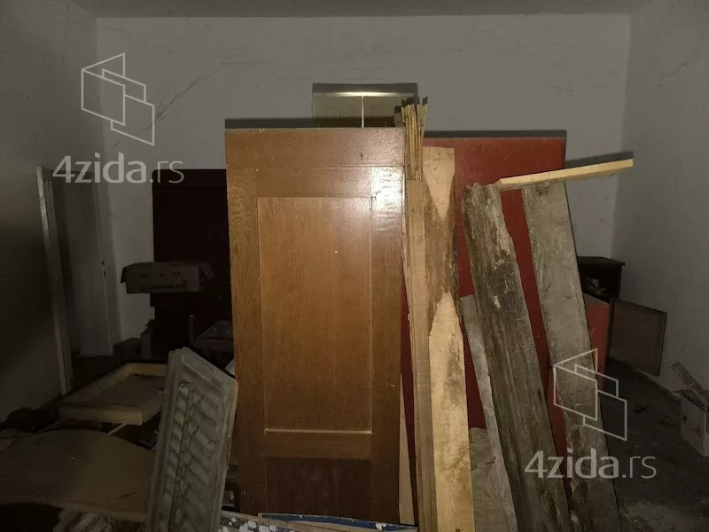 Građevinsko zemljište | 4zida