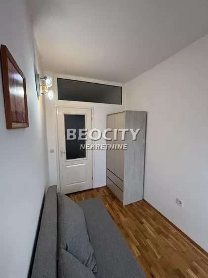 Južni Bulevar | 4zida.rs