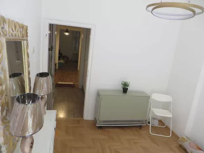 Skerlićeva | 4zida.rs