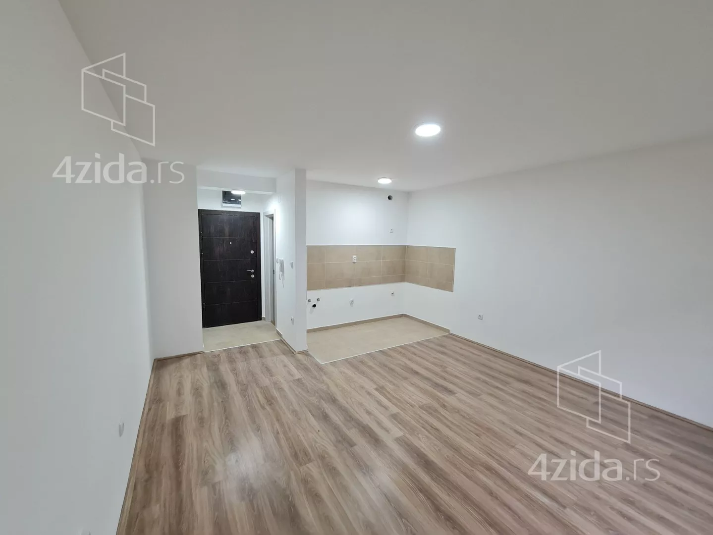 Garsonjera | 4zida
