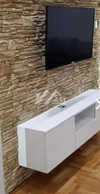 Braće Ribnikar | 4zida.rs
