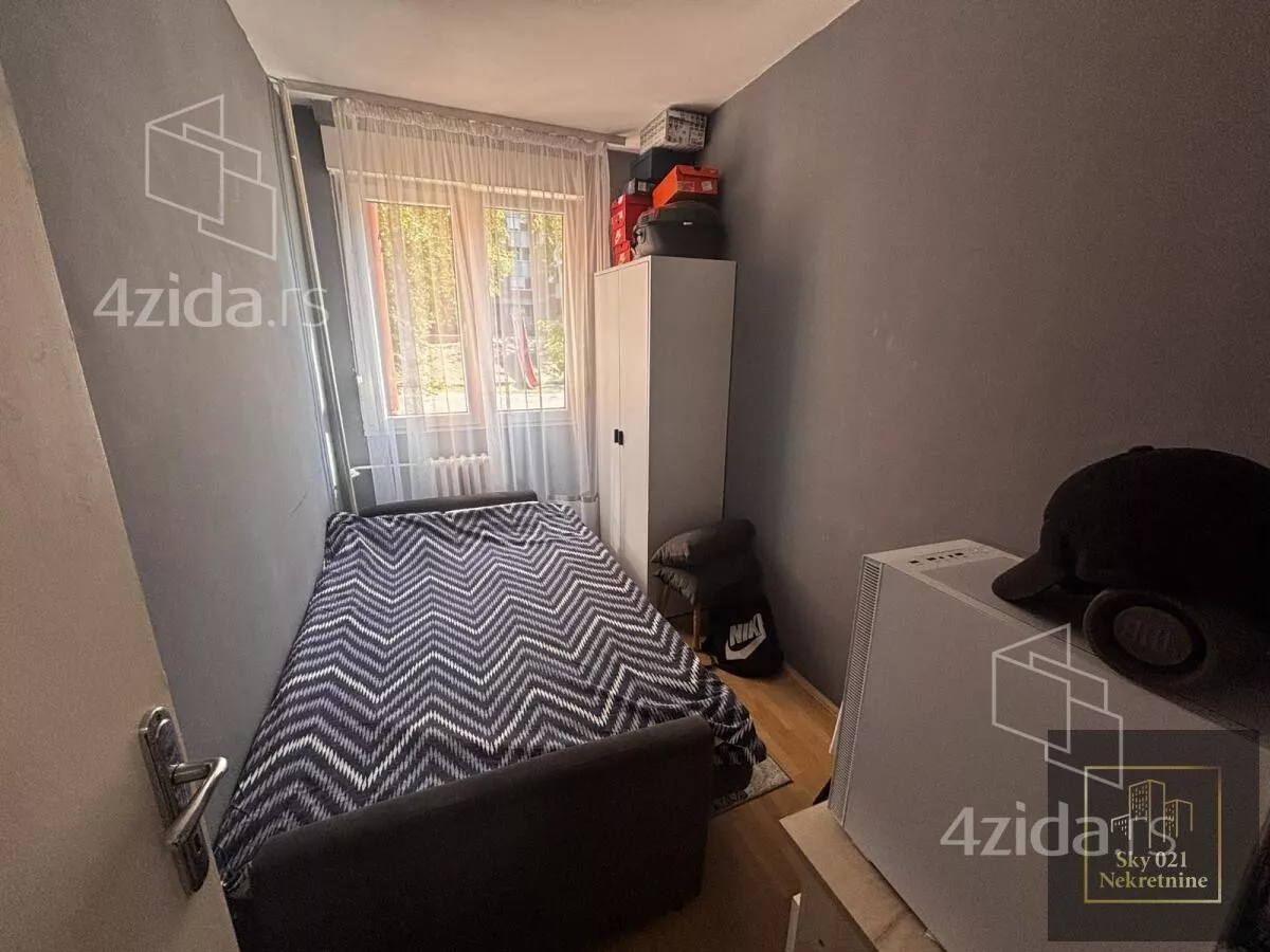 Troiposoban stan | 4zida