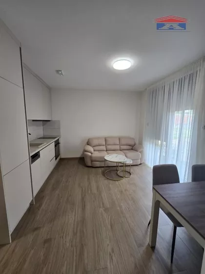 Sremska Kamenica | 4zida.rs
