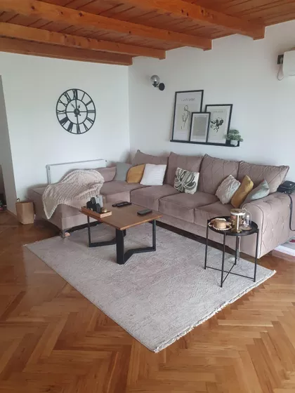 Jarkovci | 4zida.rs