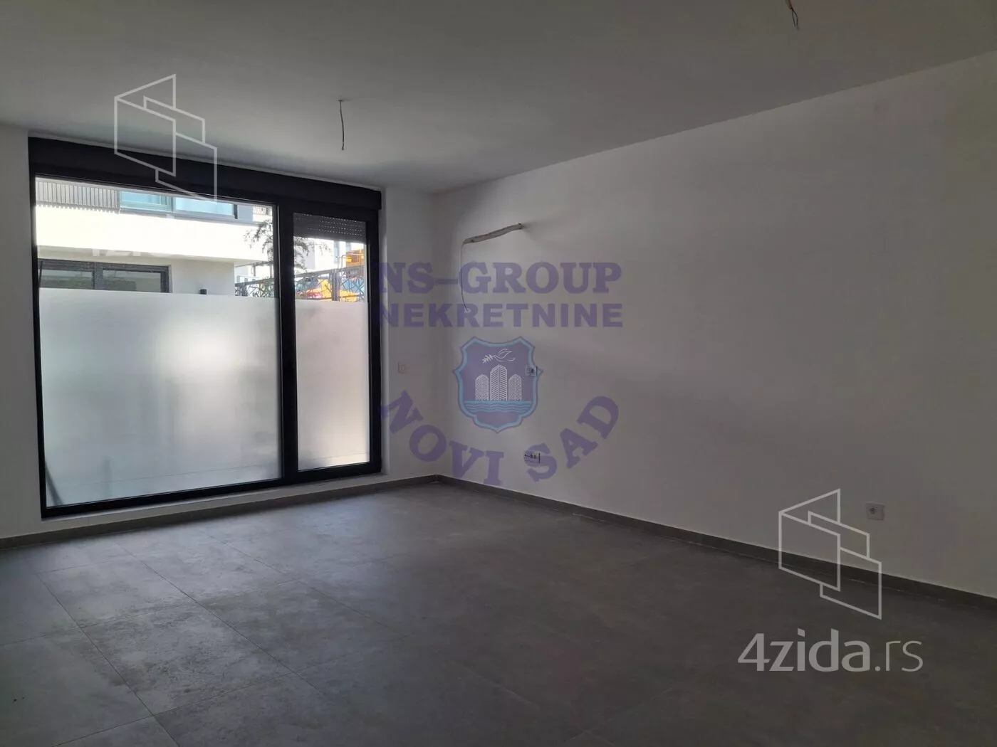 Petosoban stan | 4zida