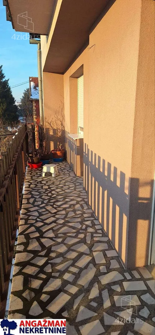 3-etažna kuća | 4zida