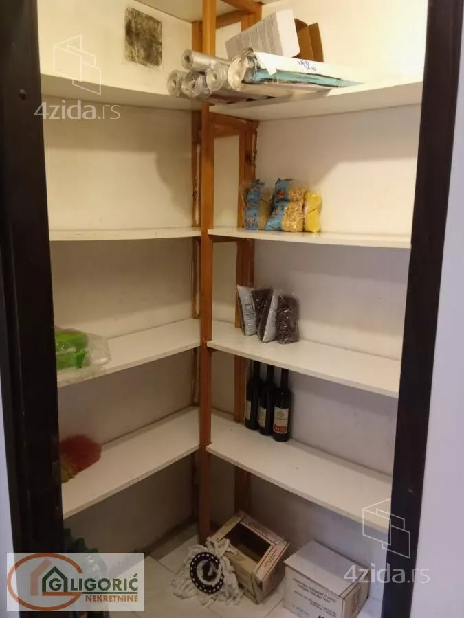 Troiposoban stan | 4zida