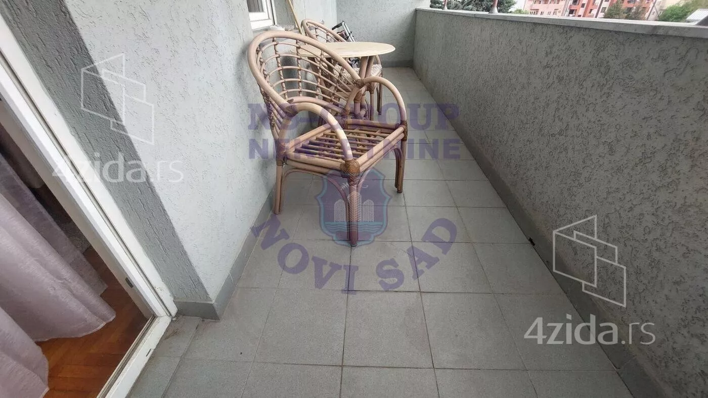 Petosoban stan | 4zida