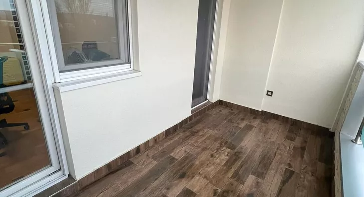Četvoroiposoban stan | 4zida