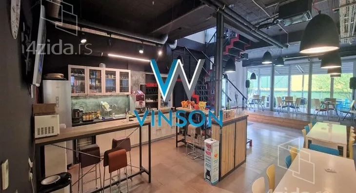 Poslovni prostor | 4zida