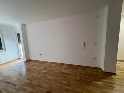 Oslobođenja | 4zida.rs