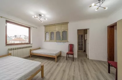 Učiteljska | 4zida.rs