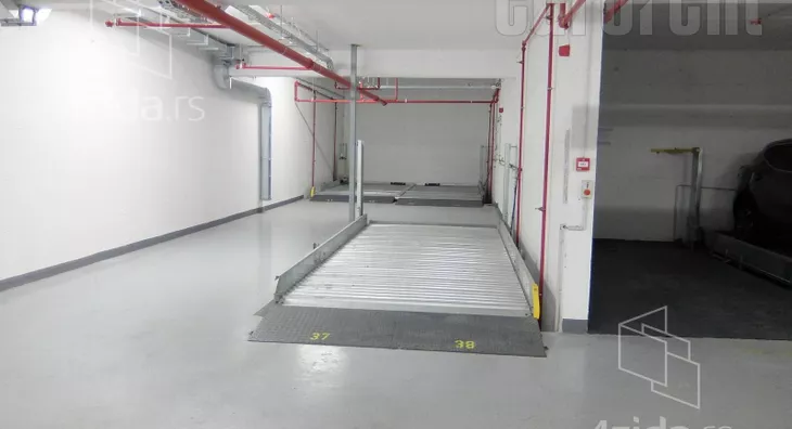 Poslovni prostor | 4zida