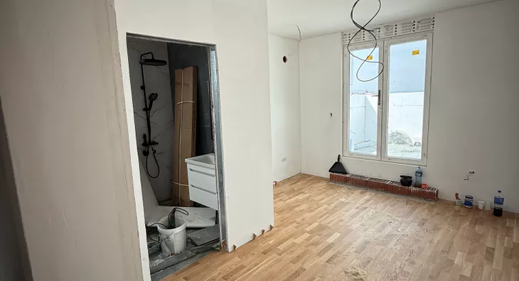 Šestosoban stan | 4zida