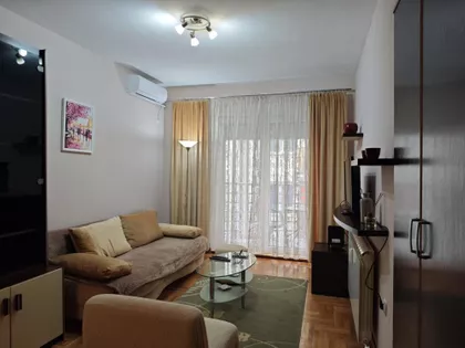 Pećska | 4zida.rs